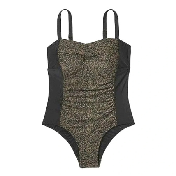 Ava & Viv Plus Size Twist Front Swimsuit 26W - Picture 1 of 4